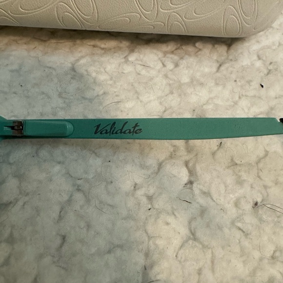 Oakley Validate - Picture 4 of 7